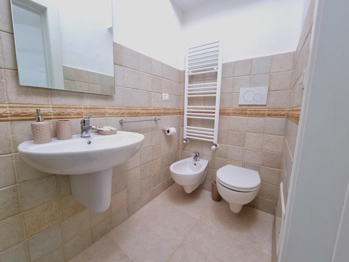 Templari Suite - B&B Mesagne Bagian luar foto