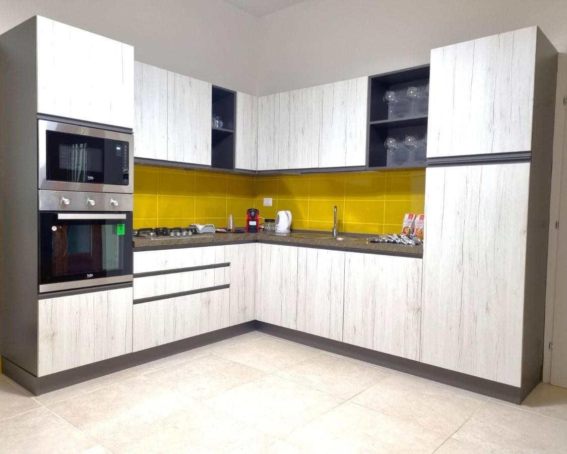 Templari Suite - B&B Mesagne Bagian luar foto