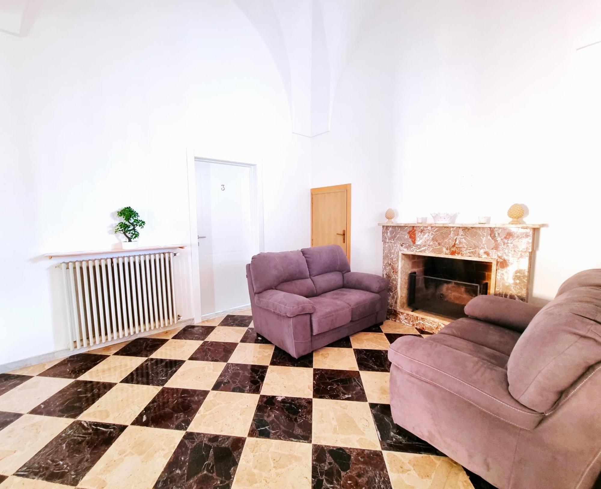 Templari Suite - B&B Mesagne Bagian luar foto