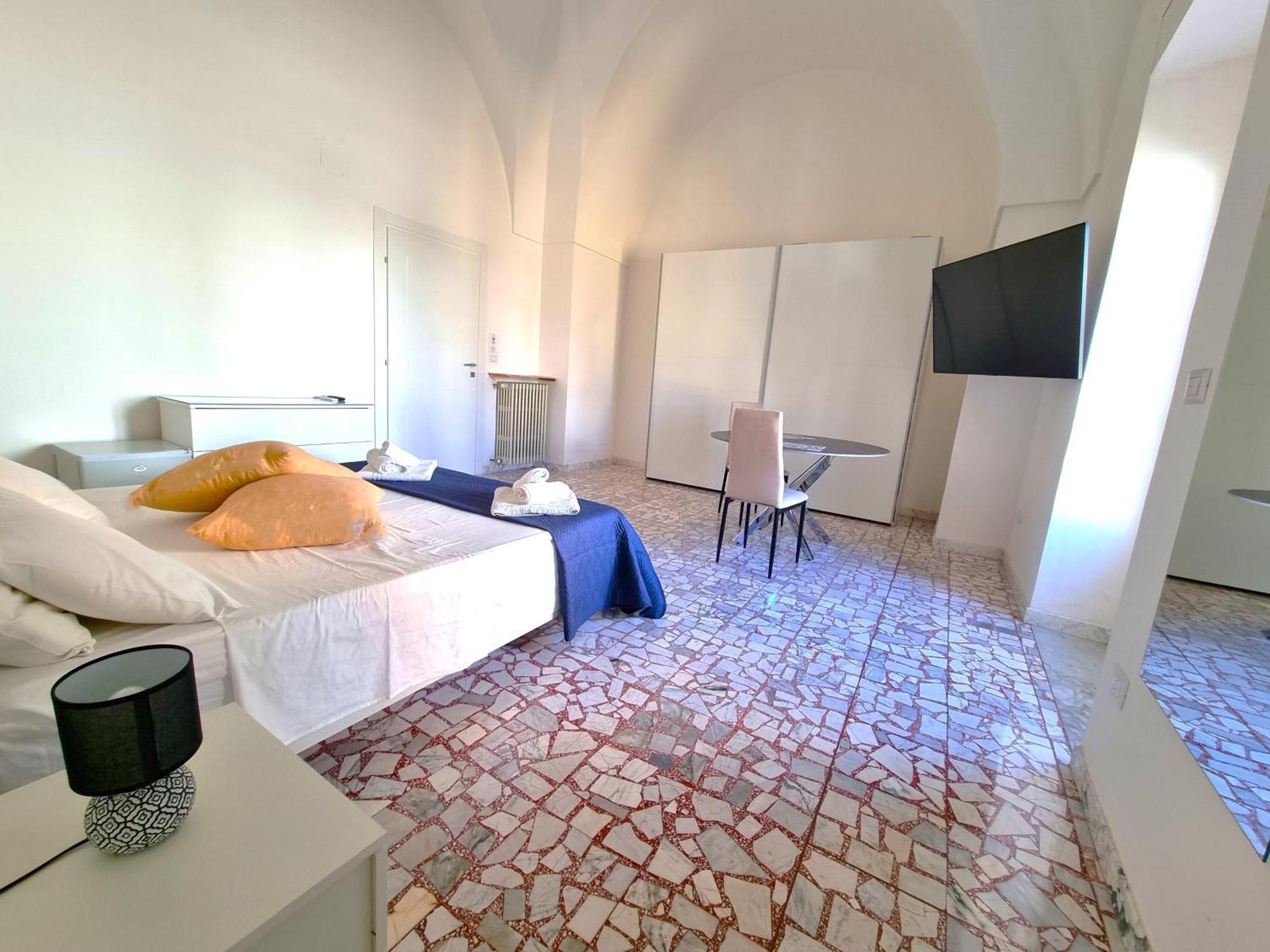 Templari Suite - B&B Mesagne Bagian luar foto
